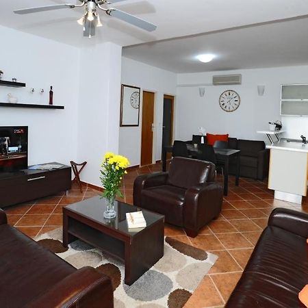 Holiday Home Odiseja سلانو المظهر الخارجي الصورة