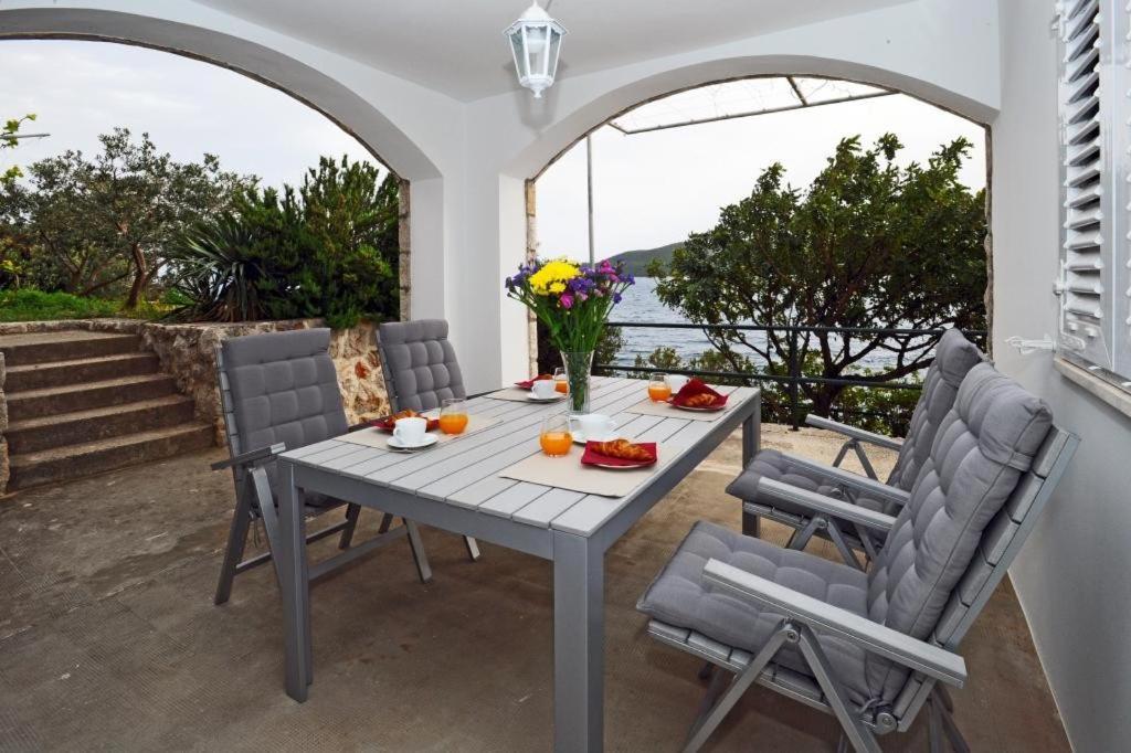 Holiday Home Odiseja سلانو المظهر الخارجي الصورة